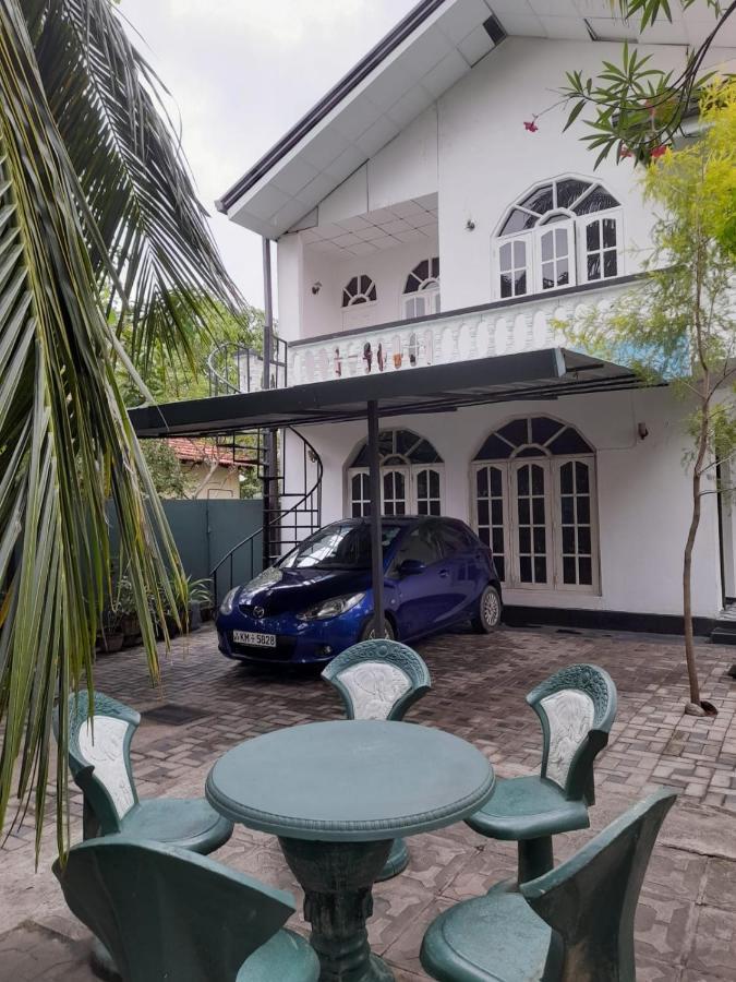 Hellen Homestay เนกอมโบ ภายนอก รูปภาพ